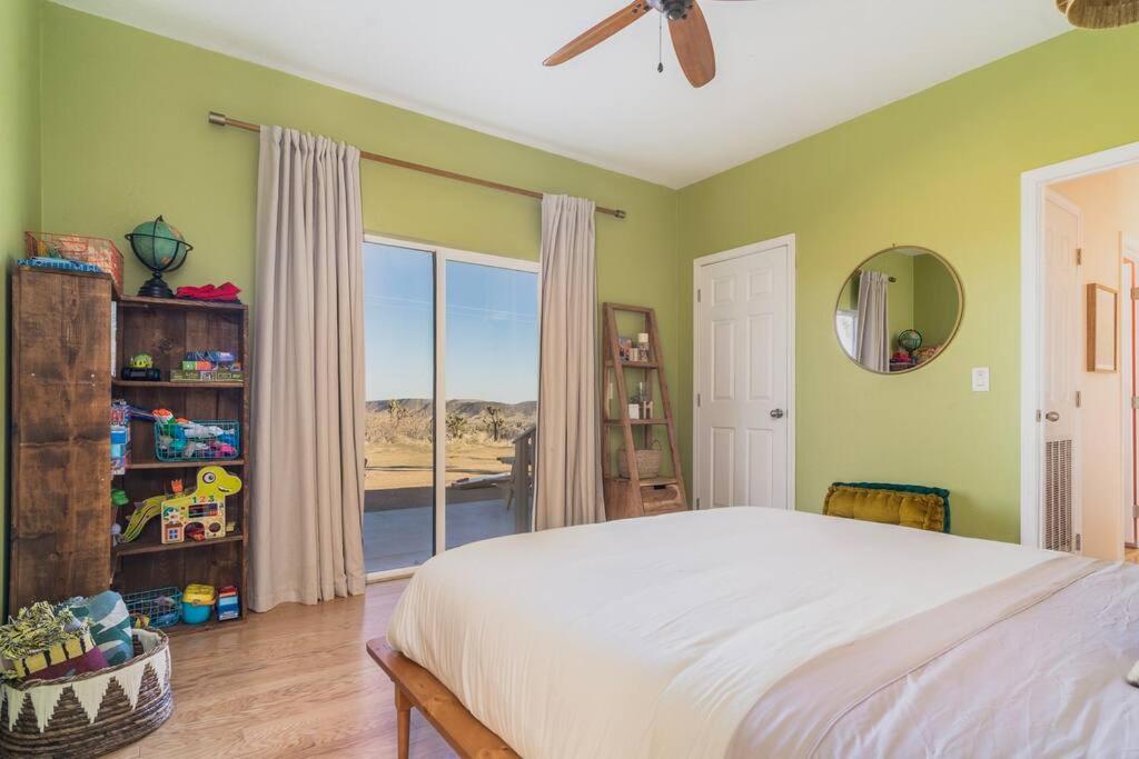 הוילה Pioneertown Near Pappy & Harriet'S + Rimrock Ranch W/ Hot Tub מראה חיצוני תמונה