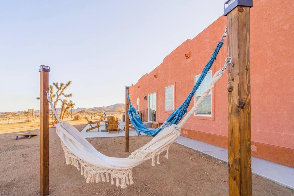 הוילה Pioneertown Near Pappy & Harriet'S + Rimrock Ranch W/ Hot Tub מראה חיצוני תמונה