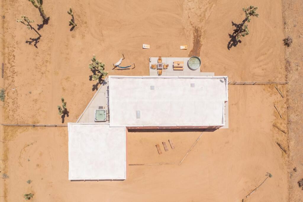 הוילה Pioneertown Near Pappy & Harriet'S + Rimrock Ranch W/ Hot Tub מראה חיצוני תמונה