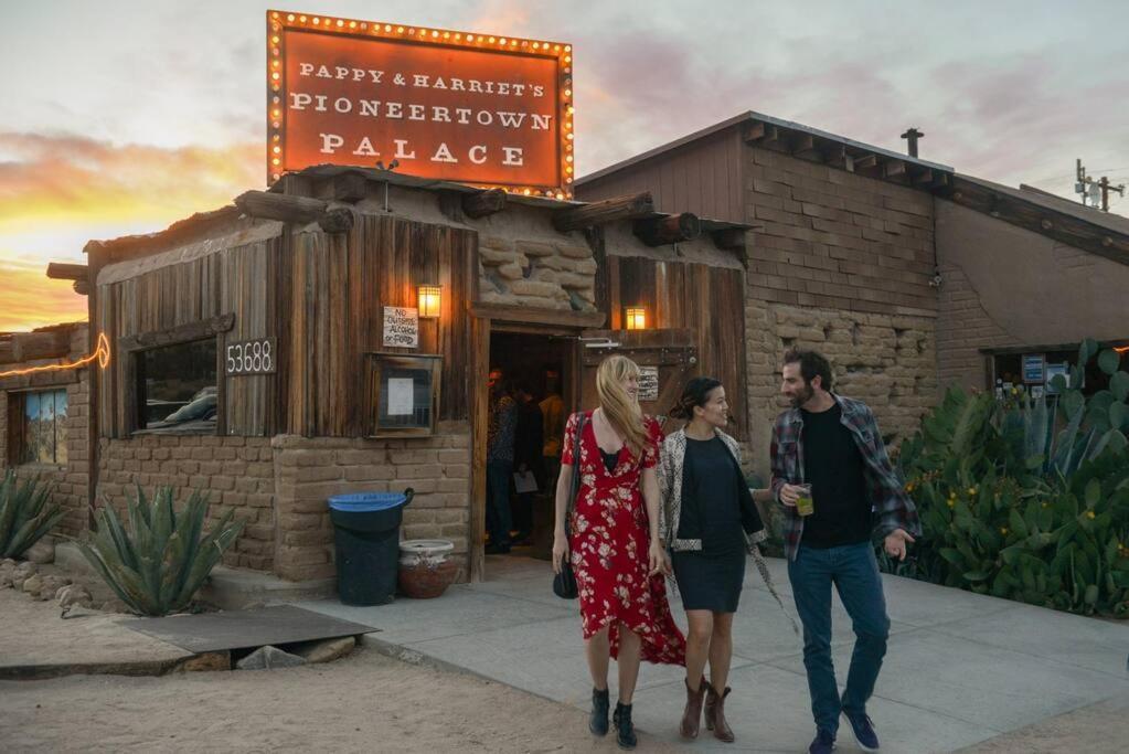 הוילה Pioneertown Near Pappy & Harriet'S + Rimrock Ranch W/ Hot Tub מראה חיצוני תמונה